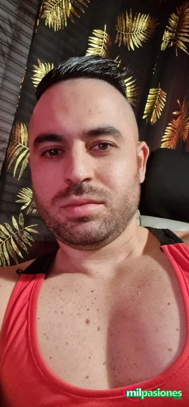 Parejas para quedar hoy disponible en mi casa profile photo