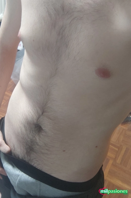 Chico de compañía para pasar buenos ratos con una buena mujer profile photo