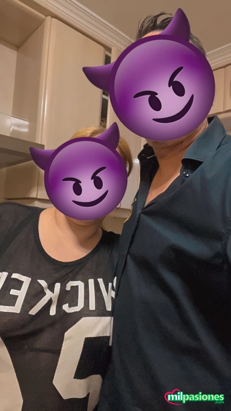 Buscamos parejas para tomar algo y estar una noche distinta profile photo