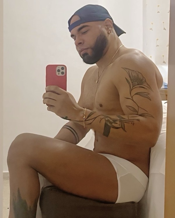ALEX DOMINICANO 22CM GRUESA Y GORDA profile photo