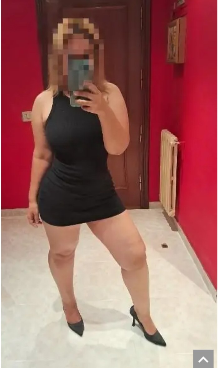 MADURITA 43 YEARS TREATMENT OF BACHELORS KISSES WITH TONGUE profile photo