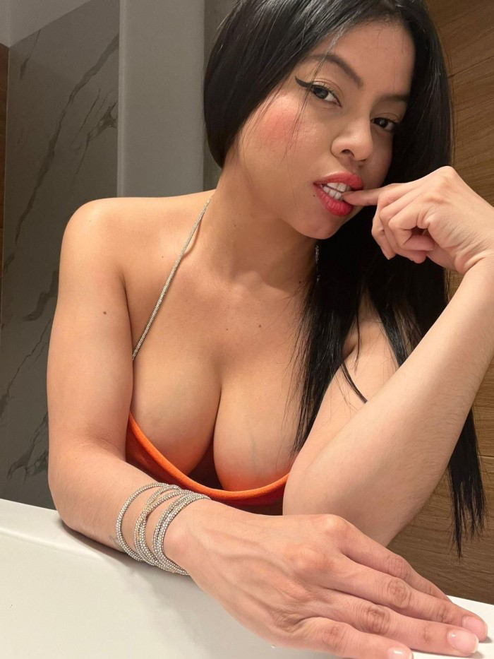 COLOMBIANA MUY BONITA Y JOVEN EN GETAFE profile photo