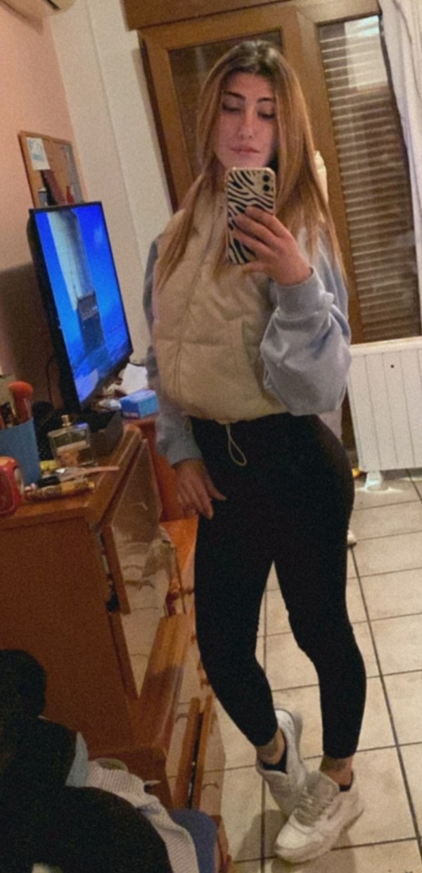 SOY LAURA 23 AÑOS NUEVA TEEN ESPAÑOLA profile photo