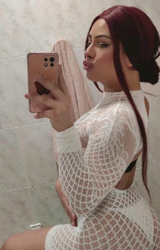 TRANS DE LUJO JOVEN Y BELLA TRATO DE NOVIOS LLAMAM profile photo