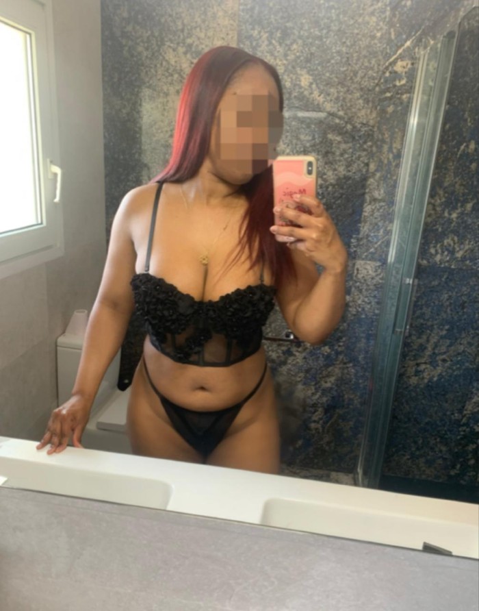 GIRONA NOVEDAD ROSA BELLA EXOTICA LATINA LA COMPAÑIA PERFECTA PARA MOMENTOS DE DIVERSION profile photo