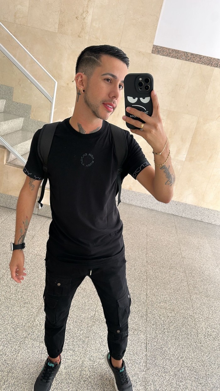JOVENCITO LINDO Y MUY CALIENTE ACTIVO Y PASIVO FIE profile photo