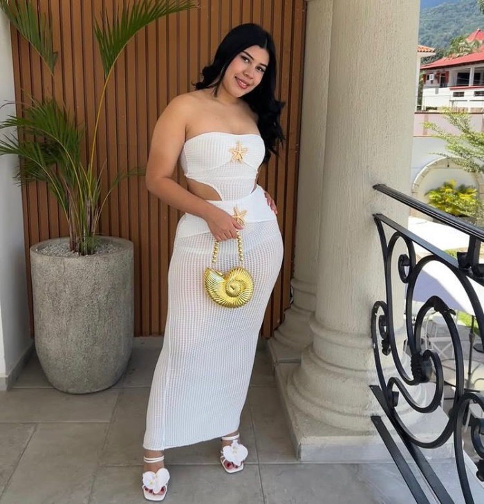 SOY UNA CHICA SEXY TRAVIESA JUGUETONA VEN Y PRUEBA profile photo