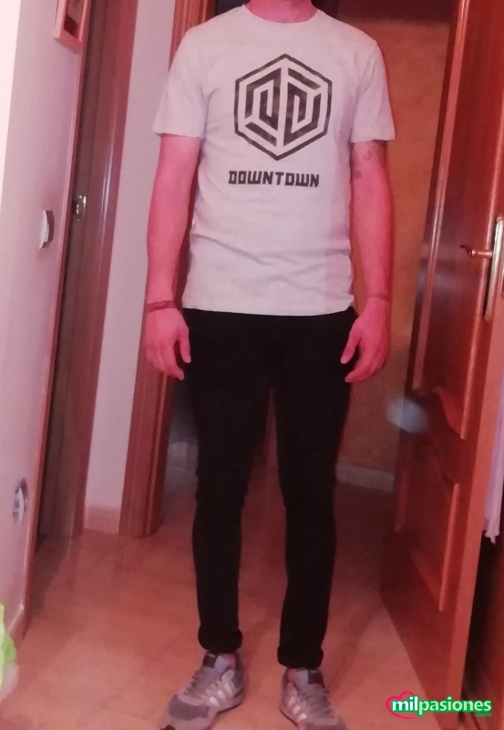Busco mujer para encuentro real como amantes ahora profile photo