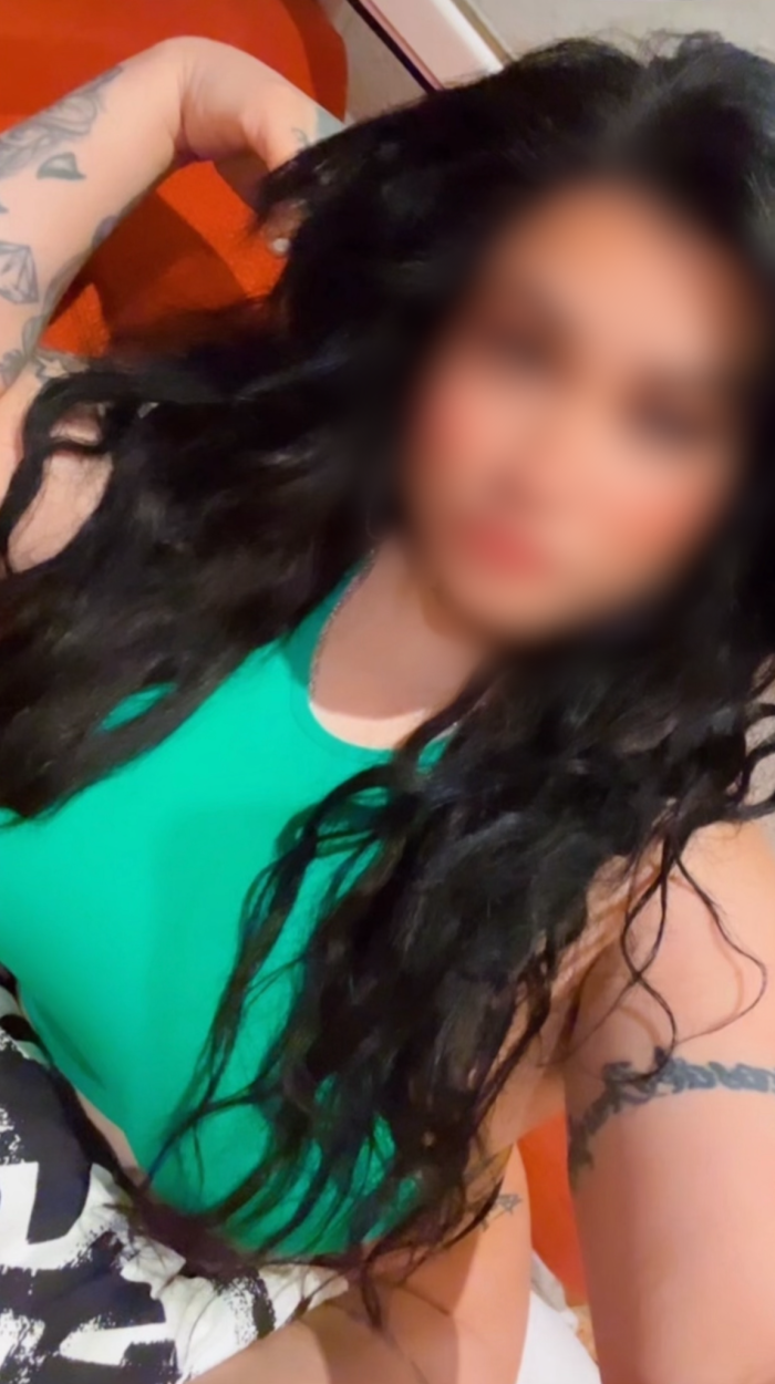 MAMADA HUMEDAD Y PROFUNDA profile photo
