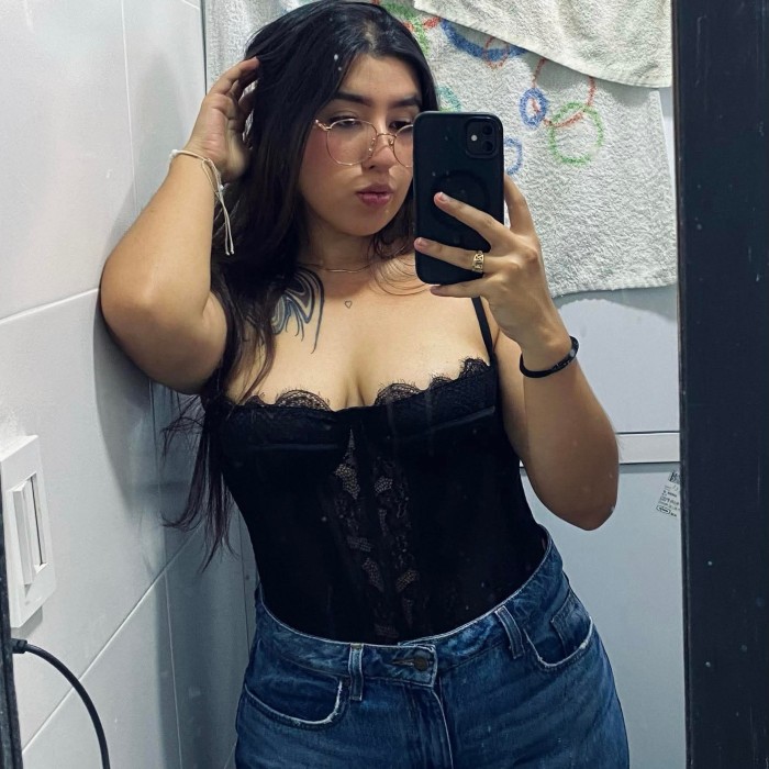 LAURA ATRACTIVA MORBOCILLA MUY GUARRA profile photo