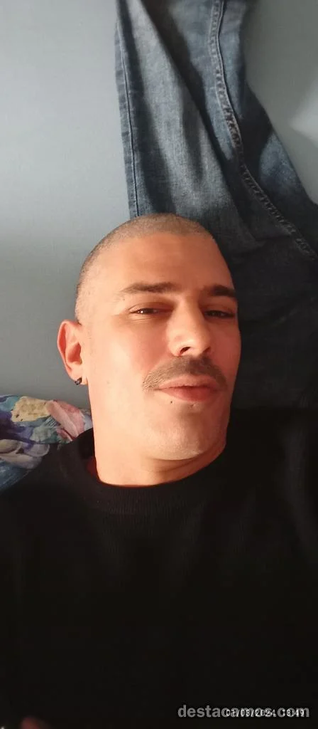 MALAGEÑO SOY LO QUE ESTAS BUSCANDO profile photo