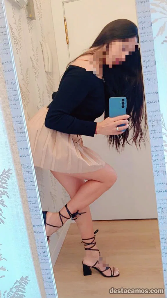 SEXY MATURE IN ROSES!!! profile photo