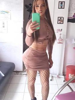 Trans antollella de lujo profile photo