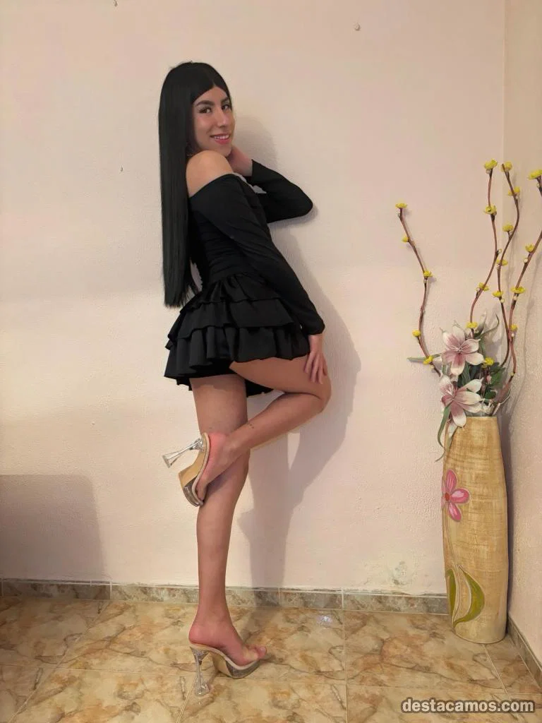 NAIA JUGUETONA profile photo