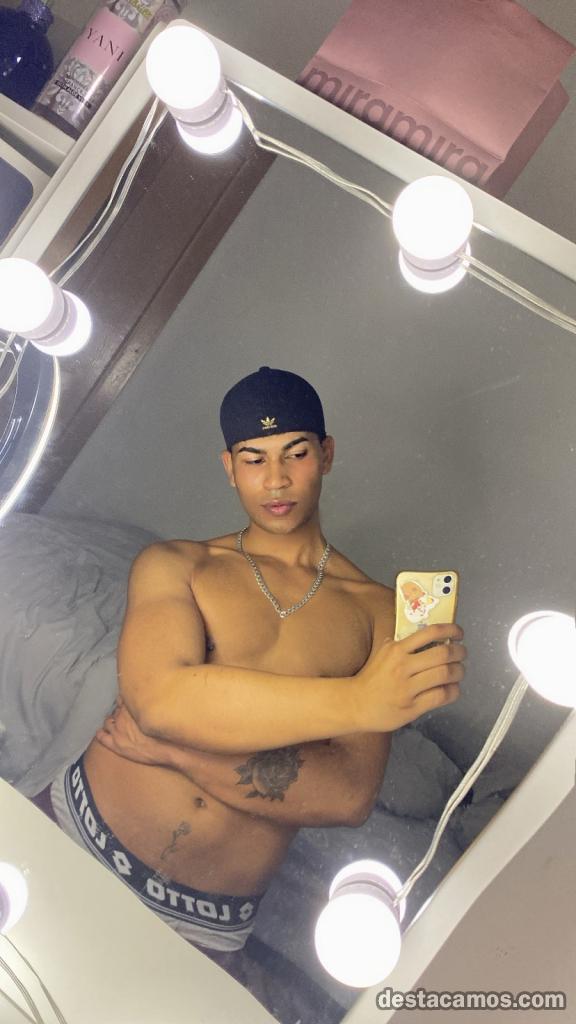 Latino exclusivo profile photo