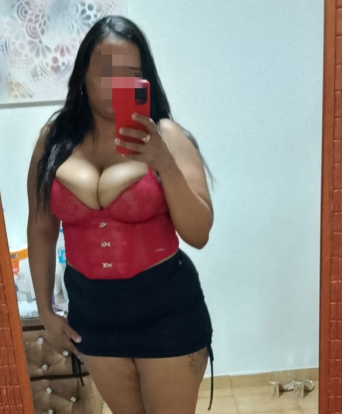 BOMBONCITO DE CARAMELO profile photo