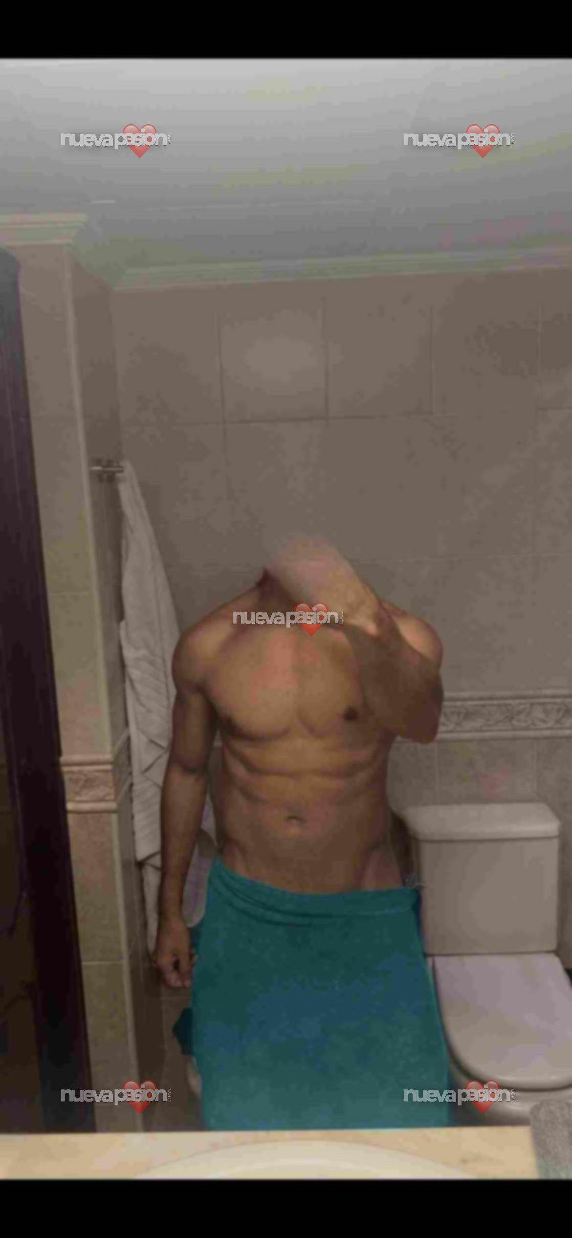 Joven cordobés estudiante para buenos ratos profile photo