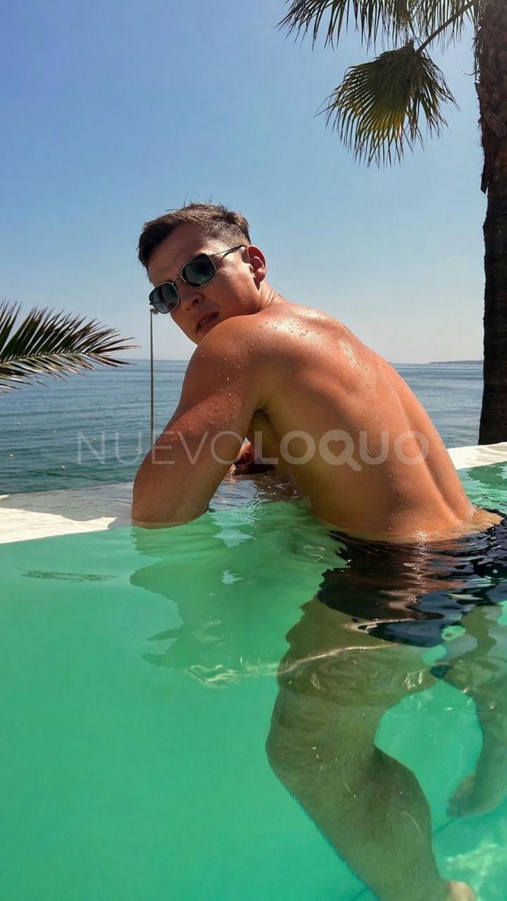 Alejandro venezolano rubio espectacular profile photo