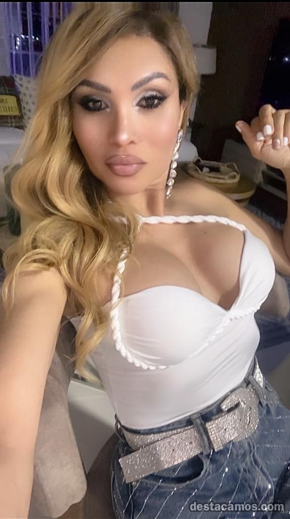 Trans femenina profile photo