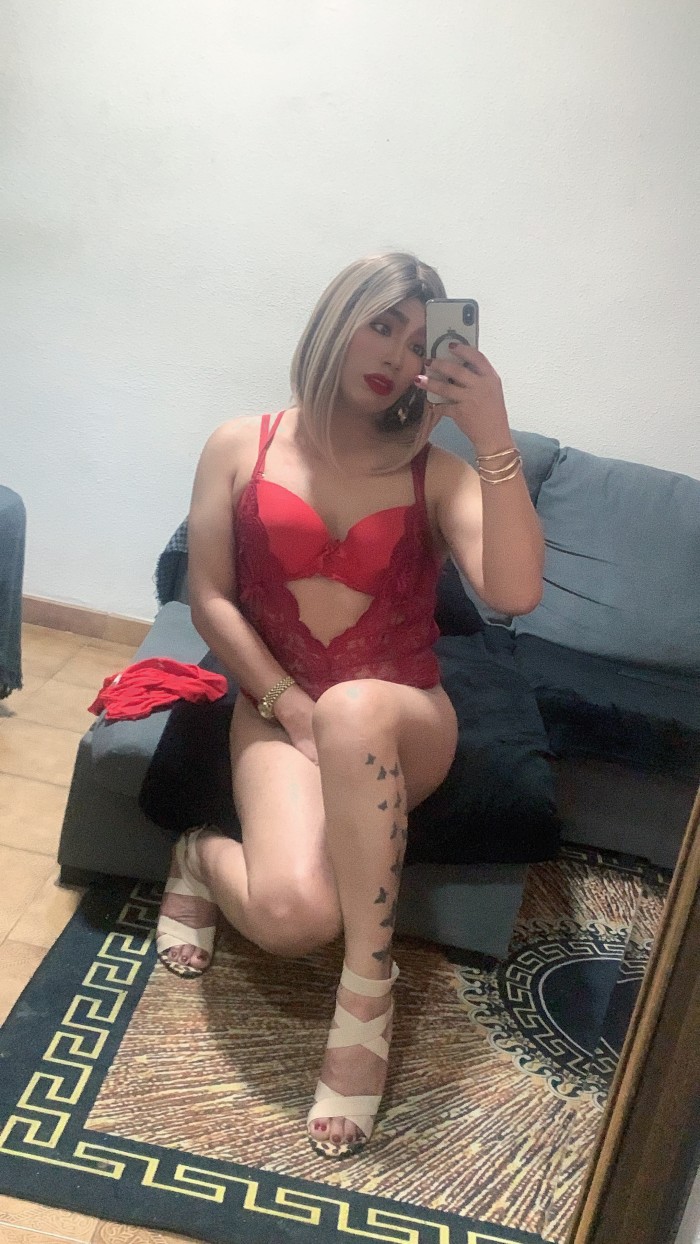 BELLA RUBIA profile photo