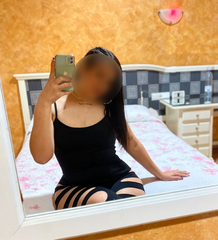 GRUPO DE CHICAS IMPLICADAS Y CACHONDAS A TU SERVIC profile photo