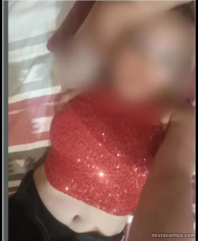 , elegante y con energía latina profile photo