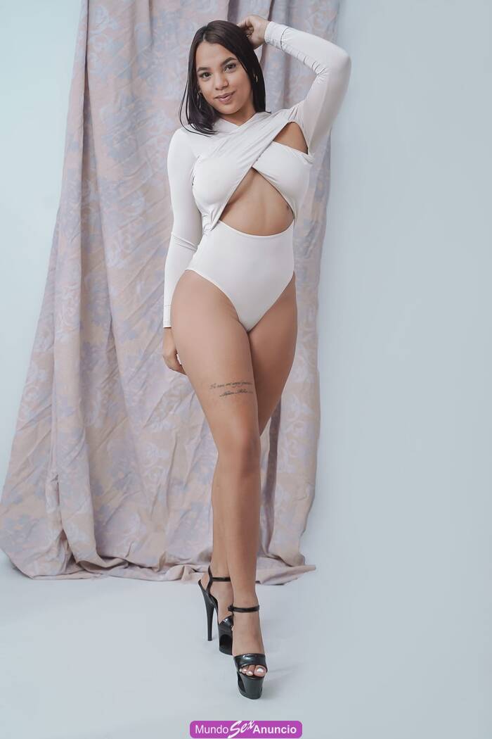 Melisa jovencita delgadita dulce colombiana sexi discreta muy completa todos los servicios profile photo