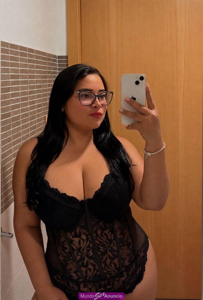 I love breaking the routine if you want to have fun profile photo