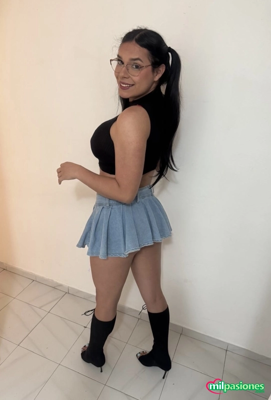 NEW BEAUTIFUL TRANS WITH DELICATE SMILE AND MODEL BODY profile photo