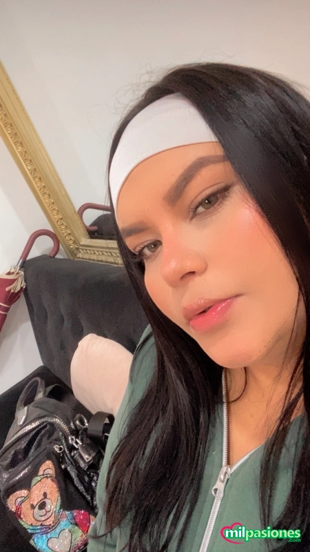 Colombiana divertida llegó a a tu ciudad para hacerte profile photo