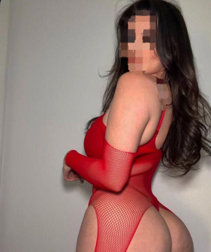 CHICA CALIENTE QUE LE GUSTA HACER LA PAJA CHICA profile photo