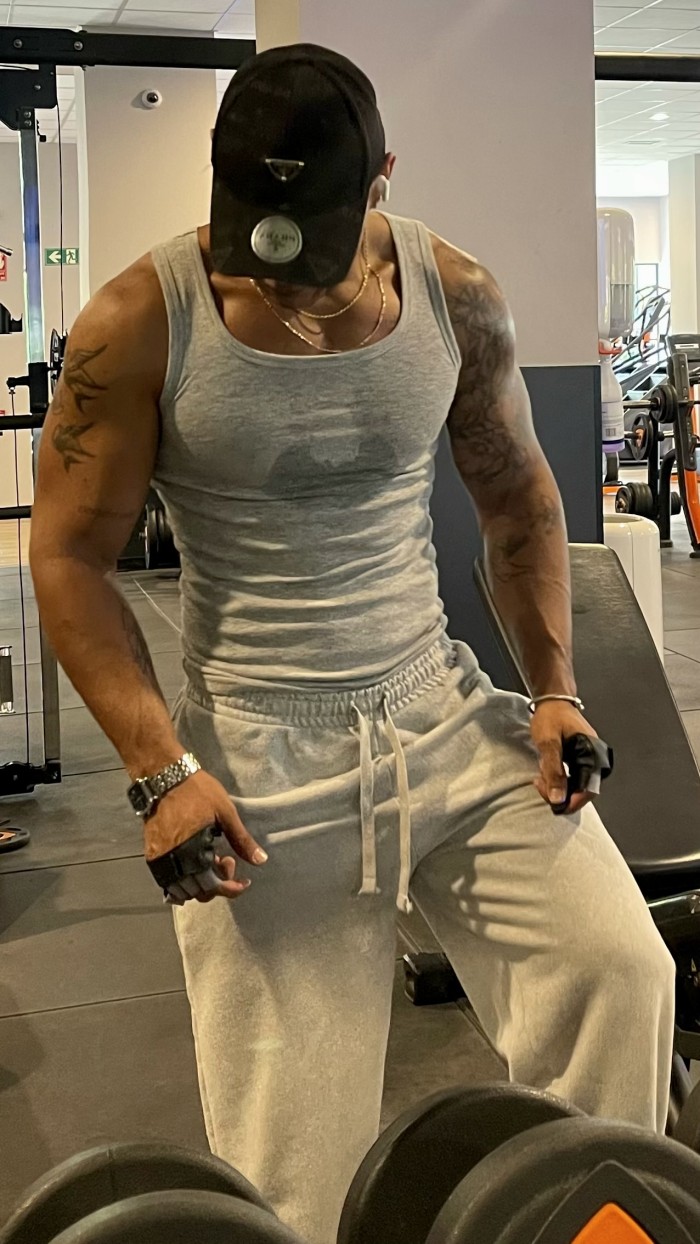 MATEO COLOMBIANO MULATO XXL profile photo