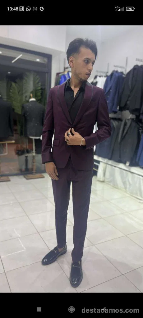 No todo lo peligroso se ve amenazante. A veces llega vestido de elegancia profile photo