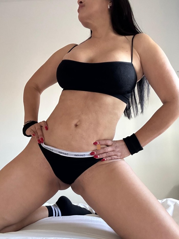 MADURITA COLOMBIANA GUAPISIMA 36 AÑOS SOLO SALIDAS profile photo