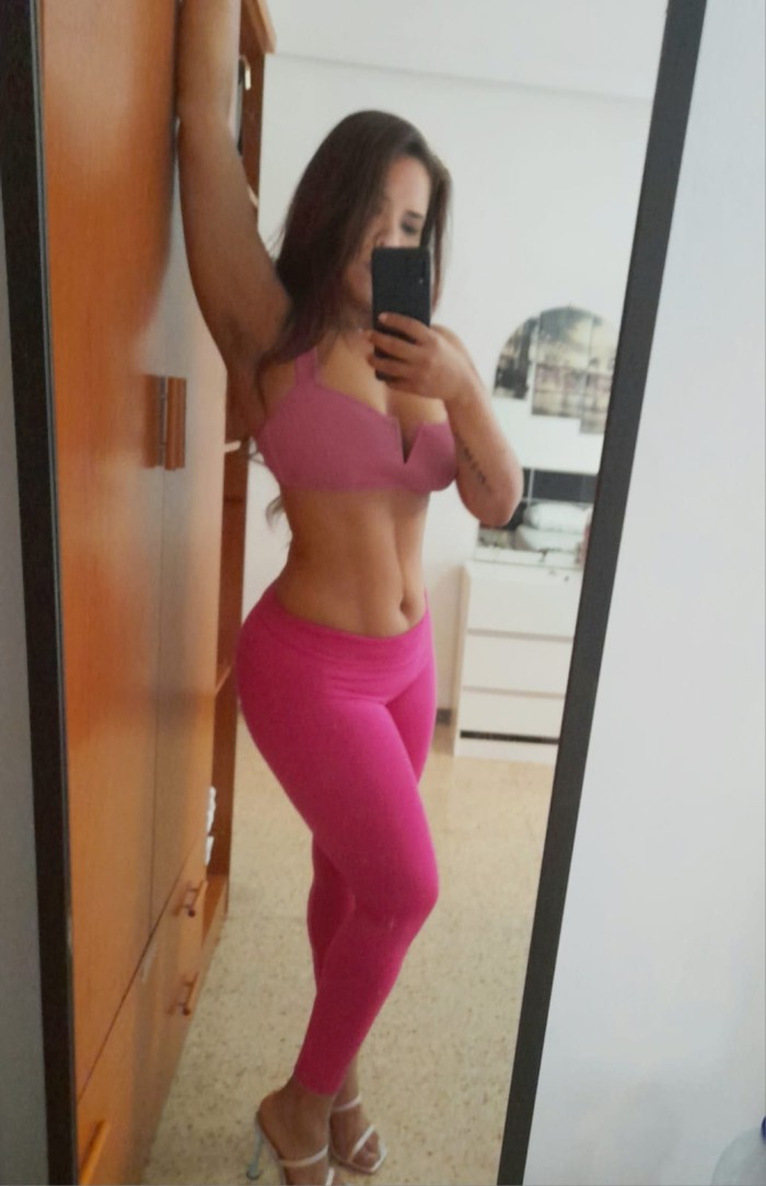 Melani Venezolana Me Encanta Disfrutar Los Momentos profile photo