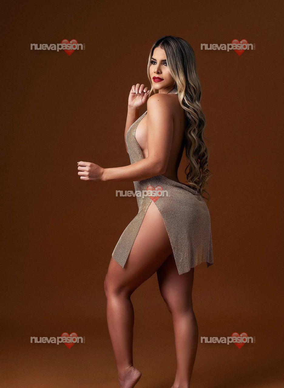 ARDIENTE Y LUJURIOSA VENEZOLANA ME DERRITO POR TI VEN Y DISFRUTAME profile photo