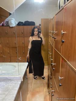 Latina avec un lieu et un espace pour vous recevoir profile photo