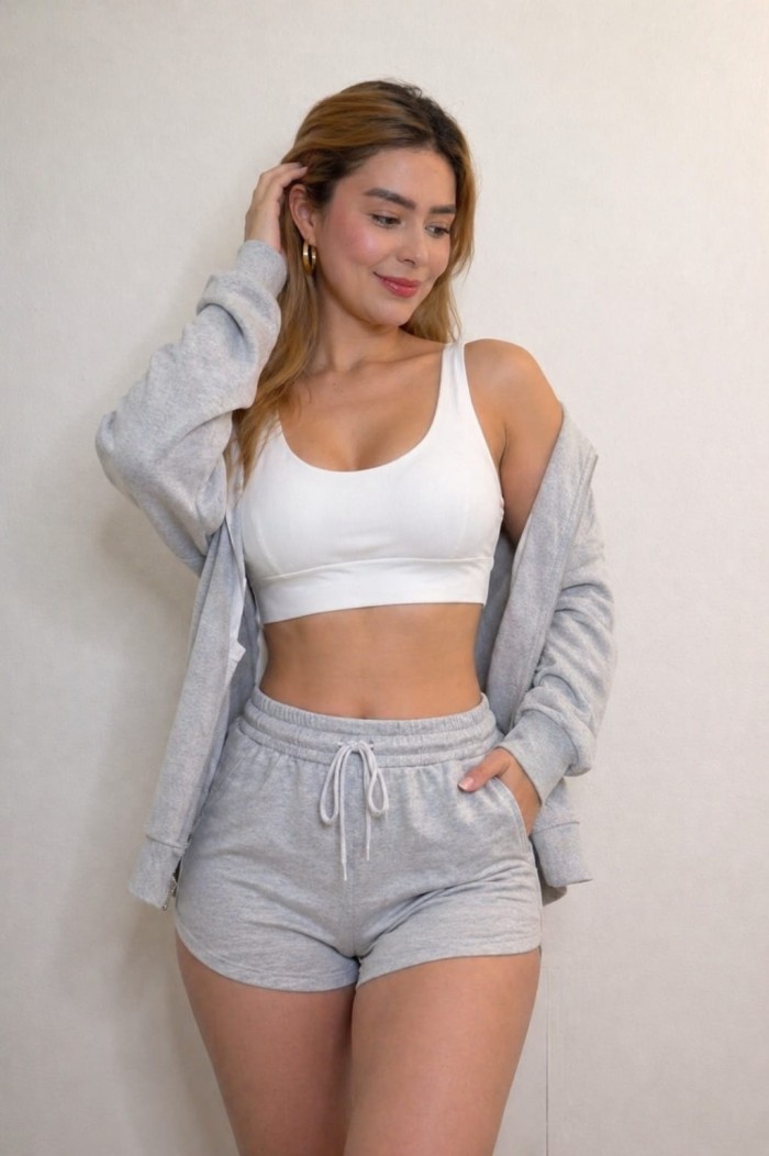 LATINA CARIñOSA Y EDUCADA. MUY DULCE profile photo