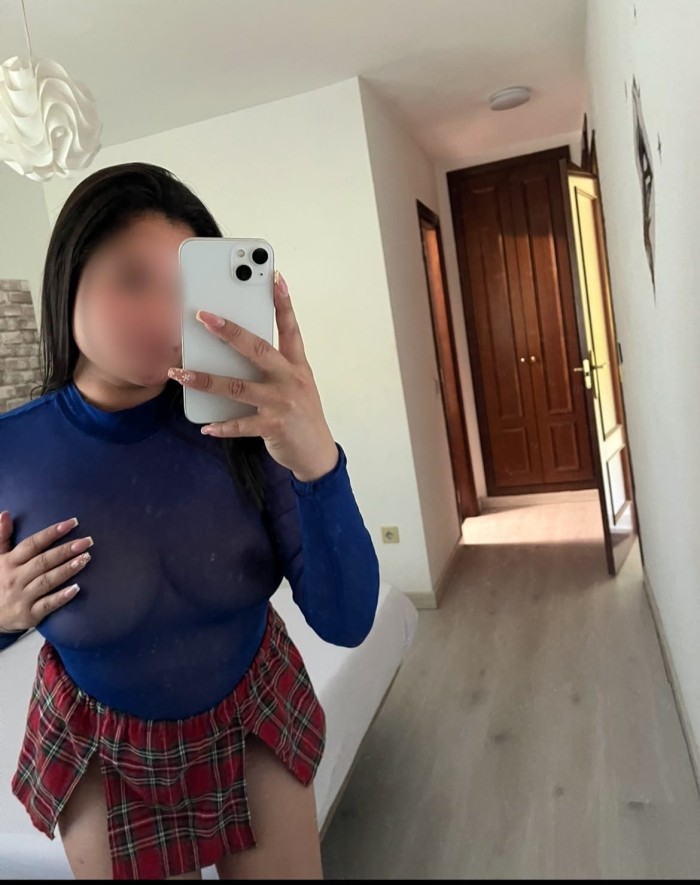 EN PASEO DE EXTREMADURA CACHONDISIMA Y SENSUAL MUJER COMPLACIENTE profile photo
