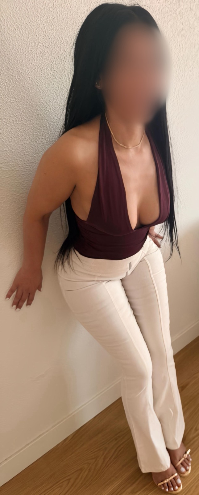 Verfügbar 24 Stunden profile photo
