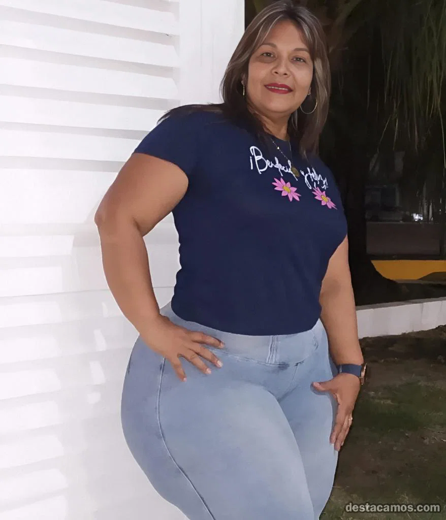 madurita gordita curvas profile photo