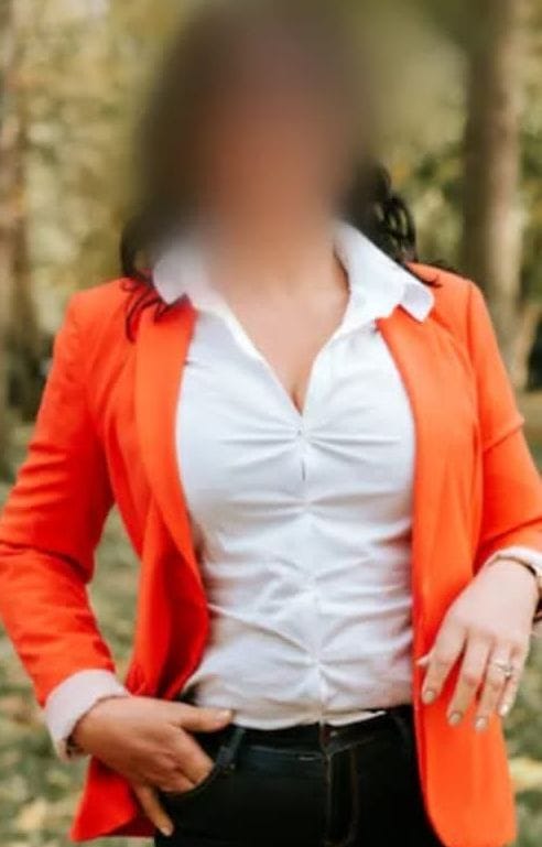 MADURA INTERESANTE SEDUCTORA IMPLICADA ENTREGADA profile photo