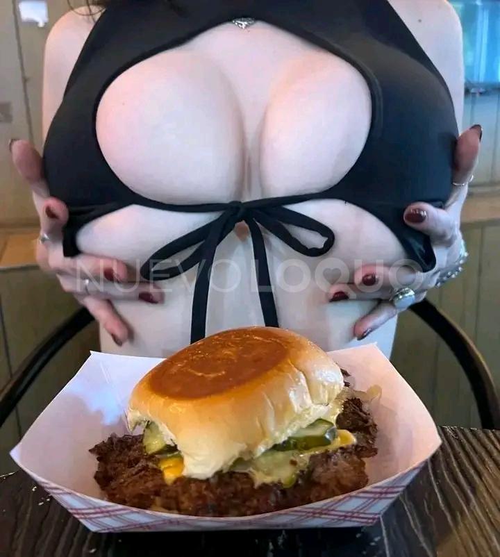 CHICA CURVIS RECIEN LLEGADA CON UNOS PECHOS EXOTIC profile photo