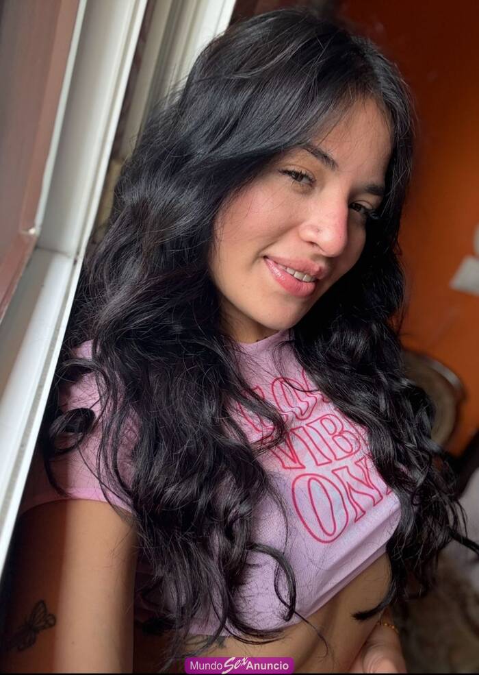Venezuelan novelty young girl also outings profile photo