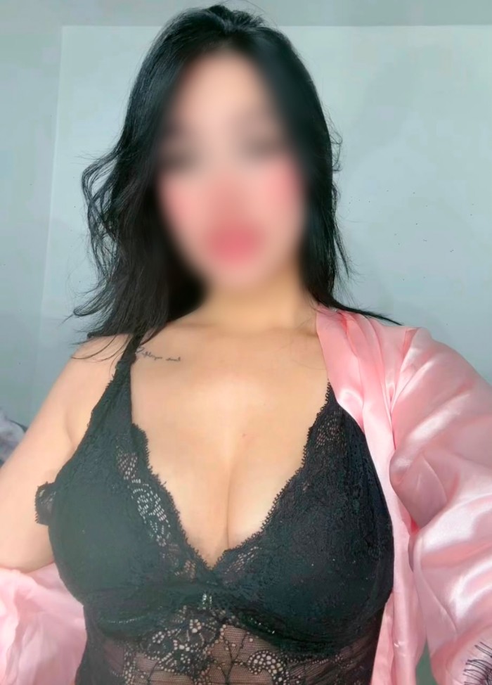 SI TE APETECE ALGO RICO Y PLACENTERO LLAMAME profile photo