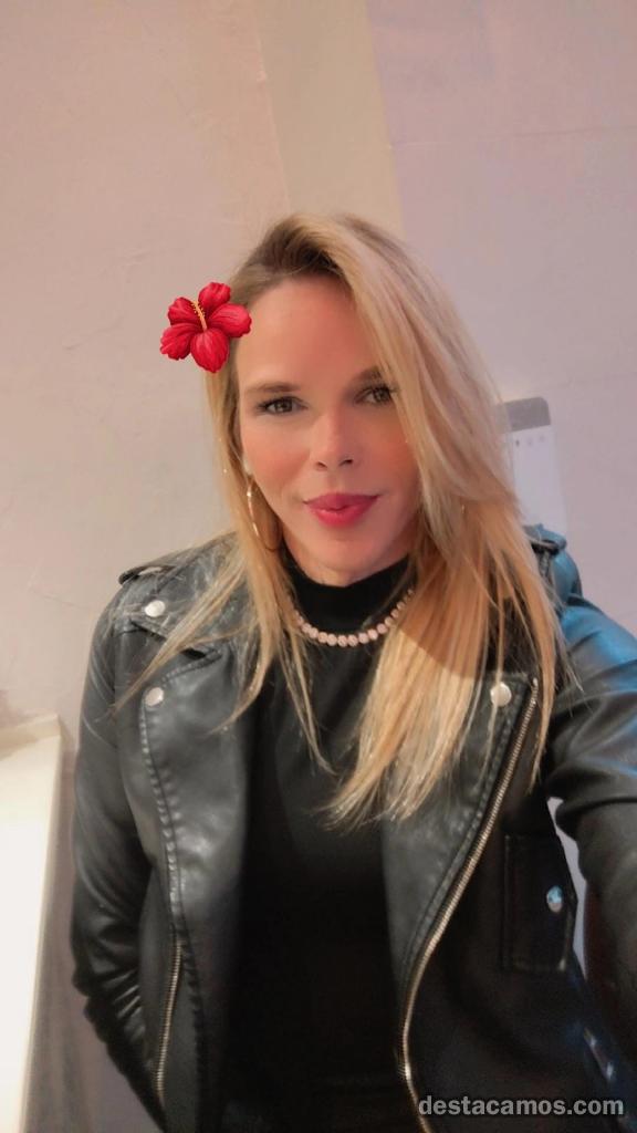 EDUARDA SMITH EN PAMPLONA ELEGANCIA FEMENINA ACTITUD ALEGRE EXCLUSIVA profile photo