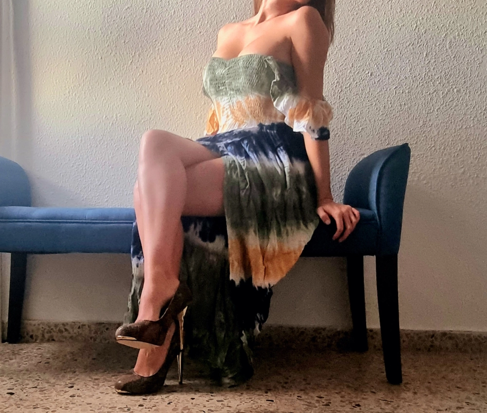 Spanish and young escort profile photo