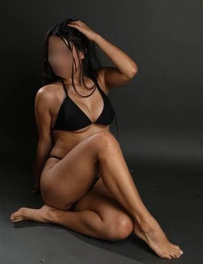 HOLA AMORES NEW GIJON profile photo