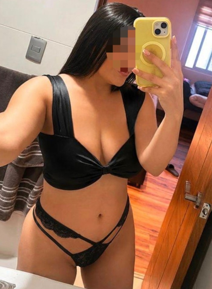 NEW BUSTY HOT POSITIONS FOR FUN PARTY profile photo
