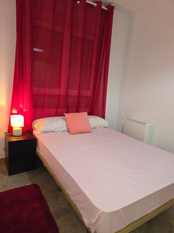 HERMOSE LATINE NOUVELLE POUR TENERIFE SUD 24 HEURES DISPONIBLE profile photo